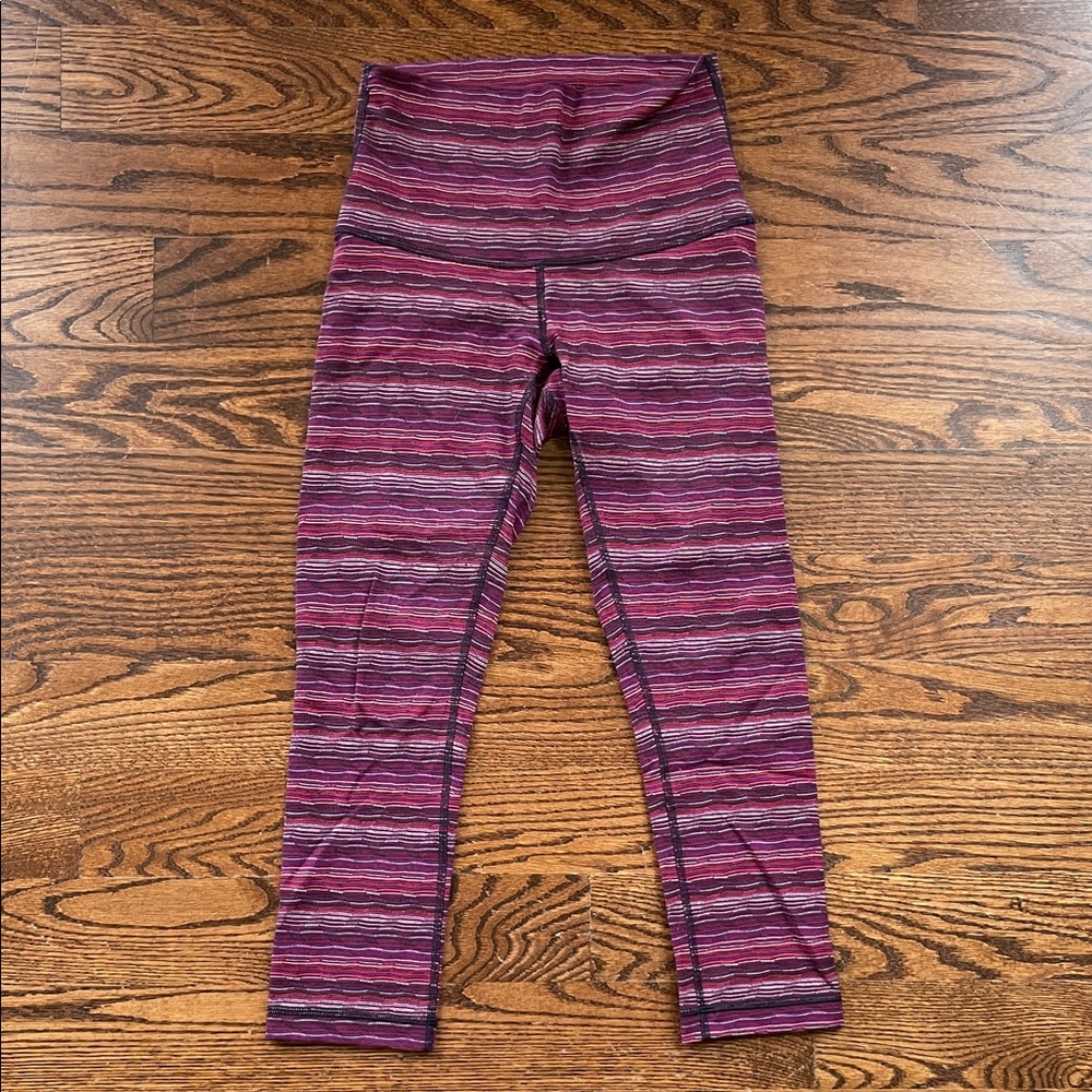 Lululemon Cropped Leggings - Purple and Pink Stripes